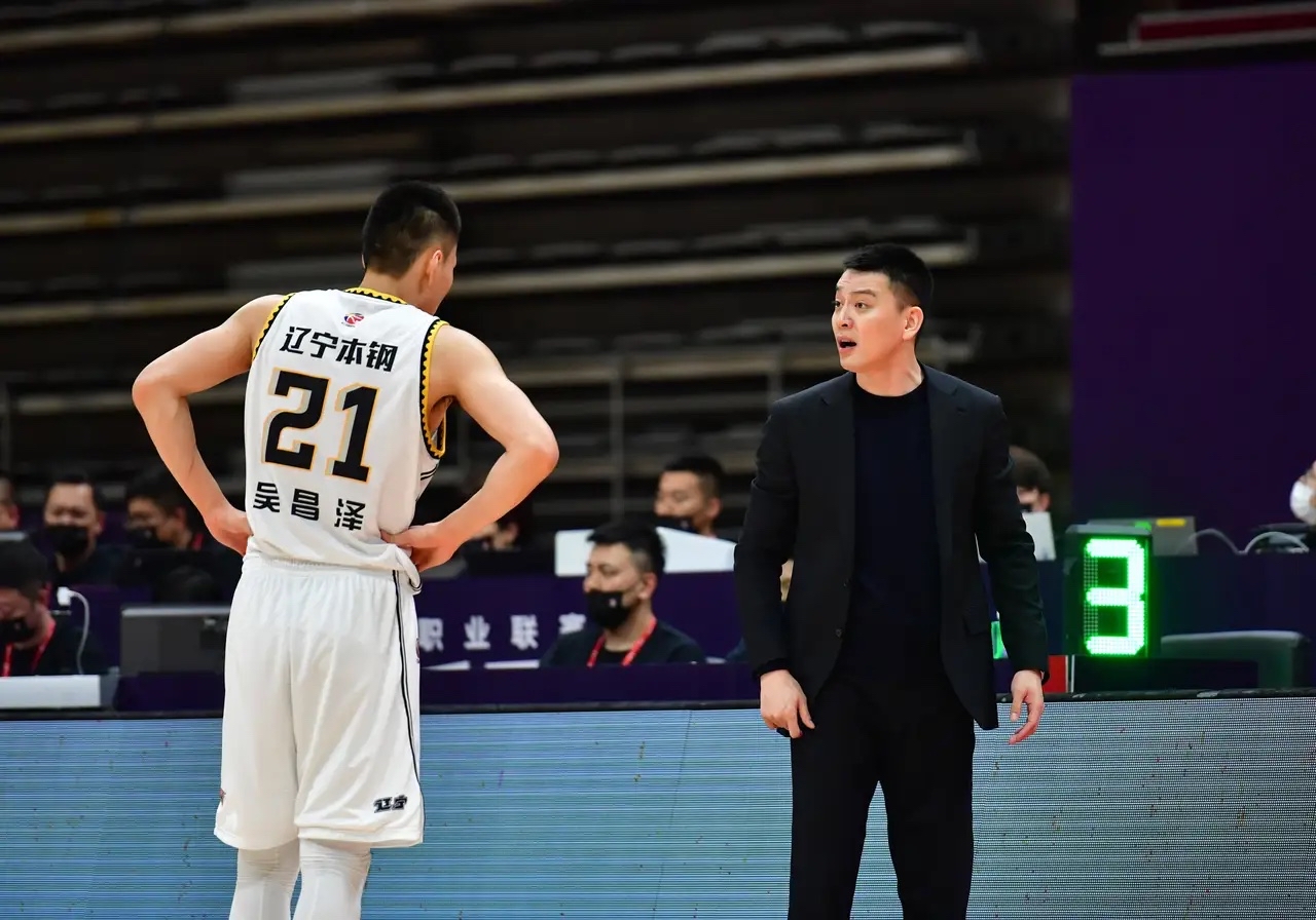 贝博官方app-包含辽宁本钢围绕中超队长鼓劲广东宏远转会期队长鼓劲之后，清晨华盛顿奇才调整名单以备亚冠的词条